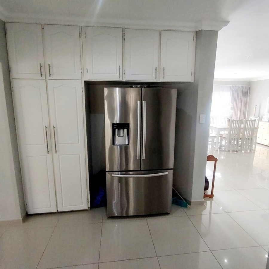 3 Bedroom Property for Sale in Beacon Bay Eastern Cape